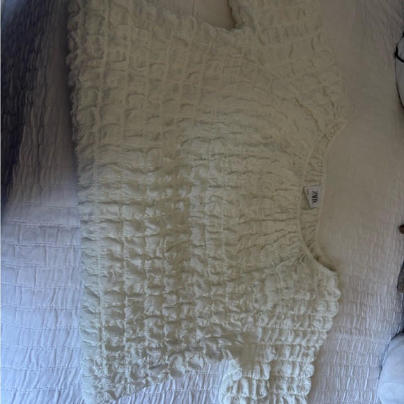 Zara Ruffled White Blouse - Picture 6 of 8